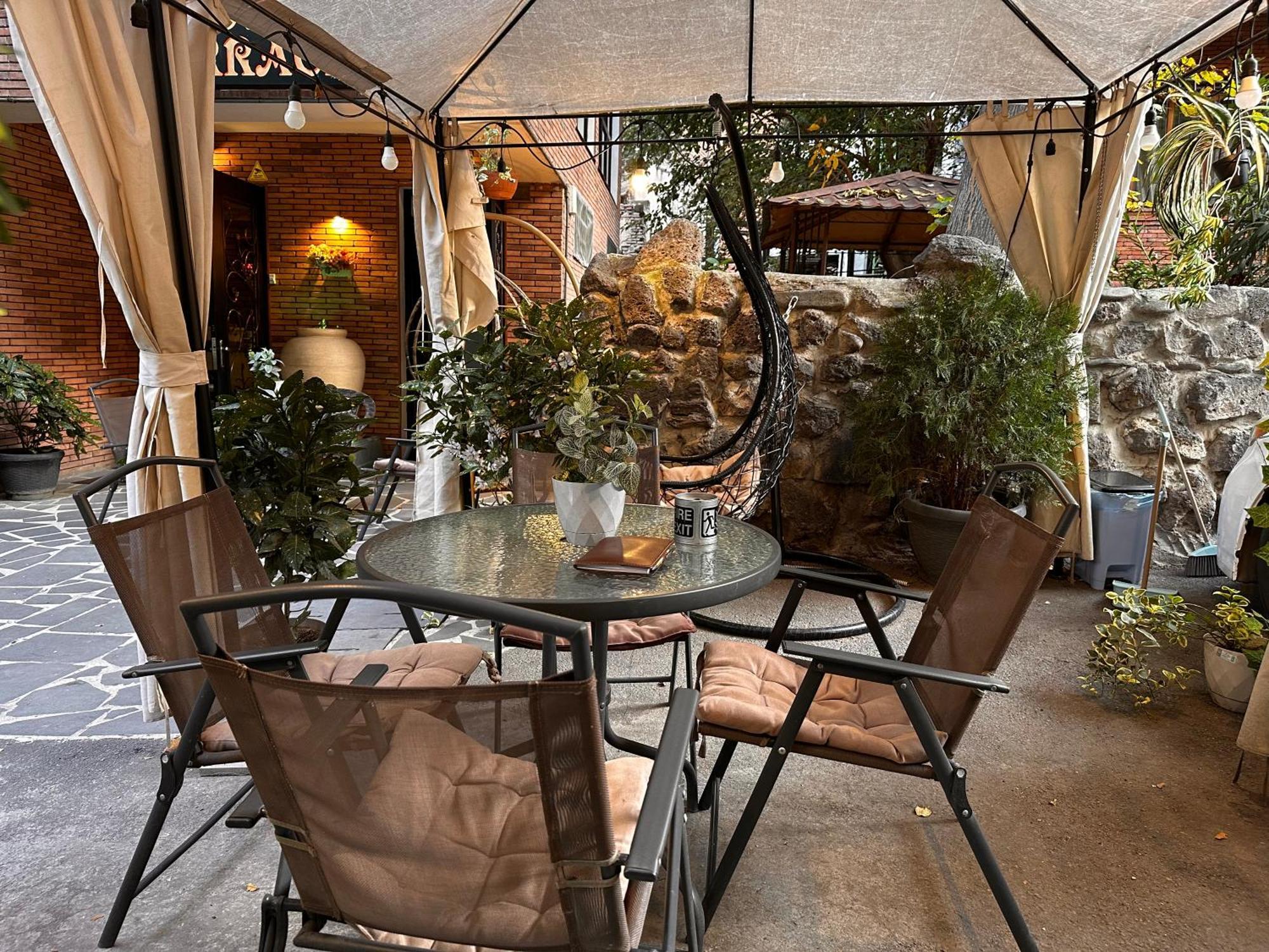 Terrace Tbilisi Center Ξενοδοχείο Εξωτερικό φωτογραφία