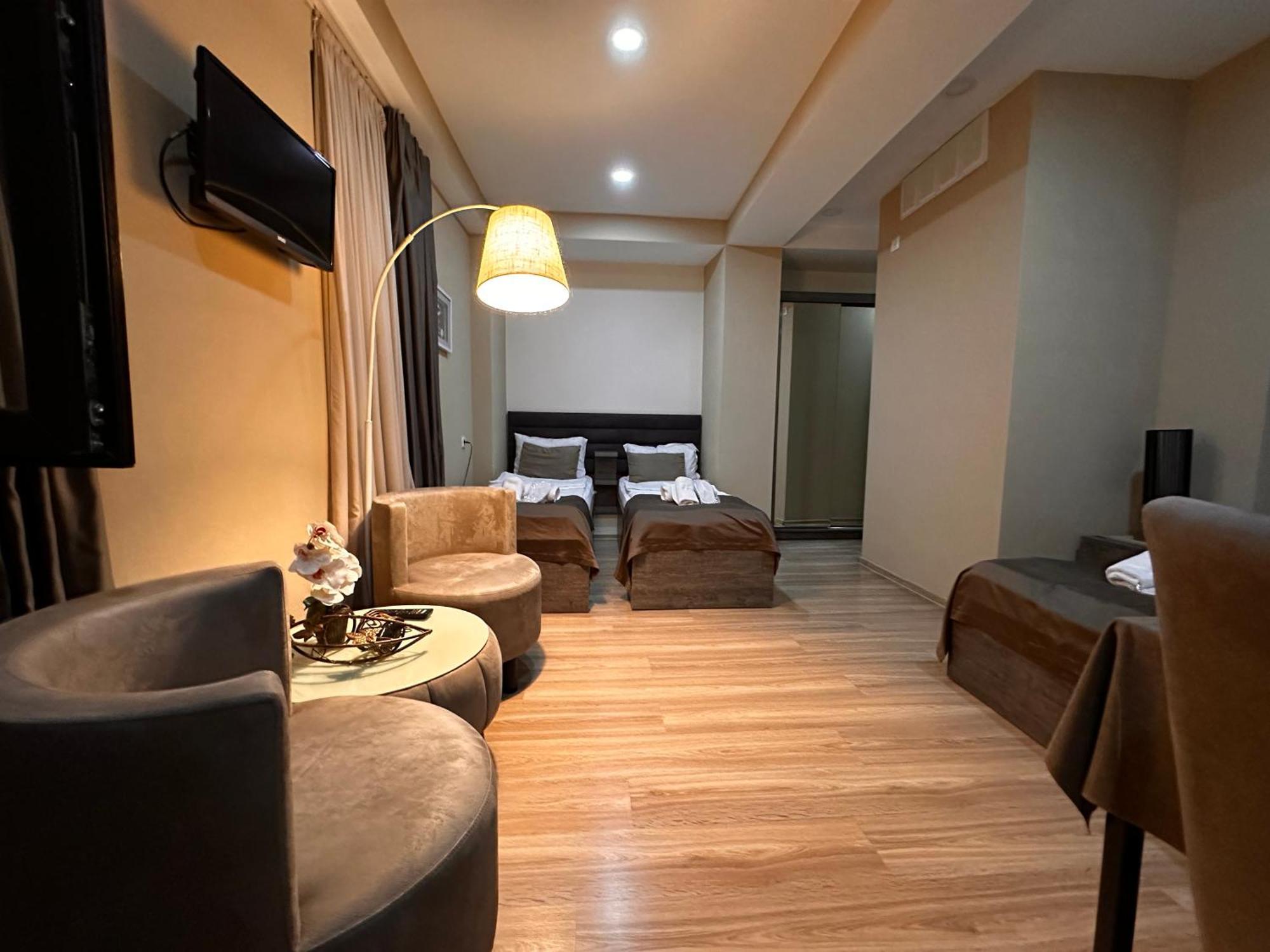 Terrace Tbilisi Center Ξενοδοχείο Εξωτερικό φωτογραφία